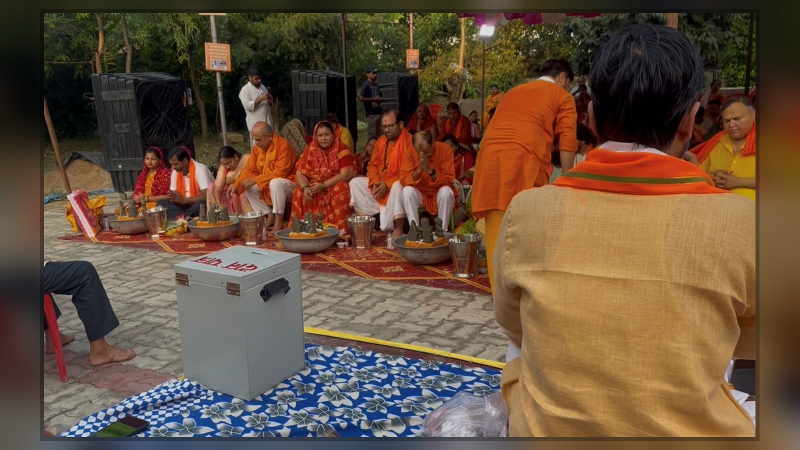 सामूहिक धार्मिक अनुष्ठान
