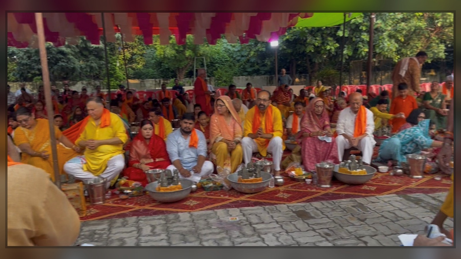 सामूहिक पूजा एवं अनुष्ठान